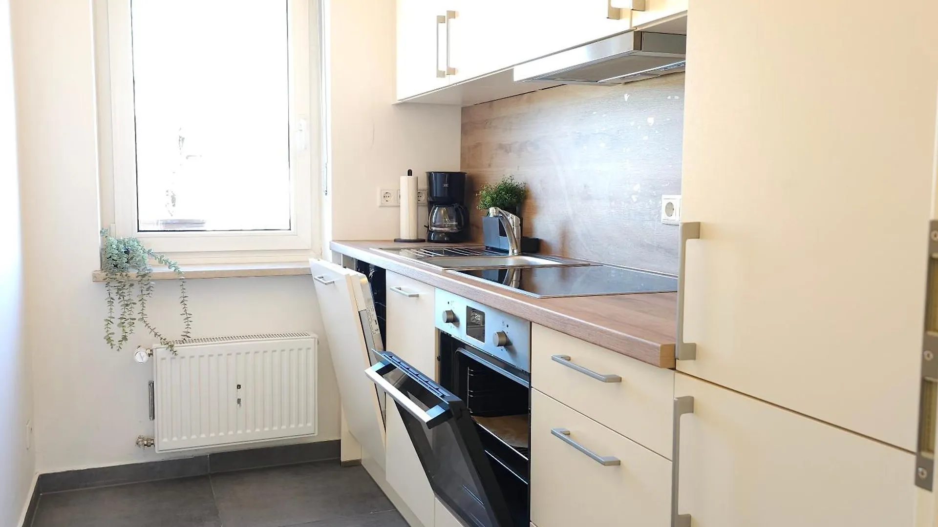 Amazing, Spacious Apartment In Excellent Location Mnichov